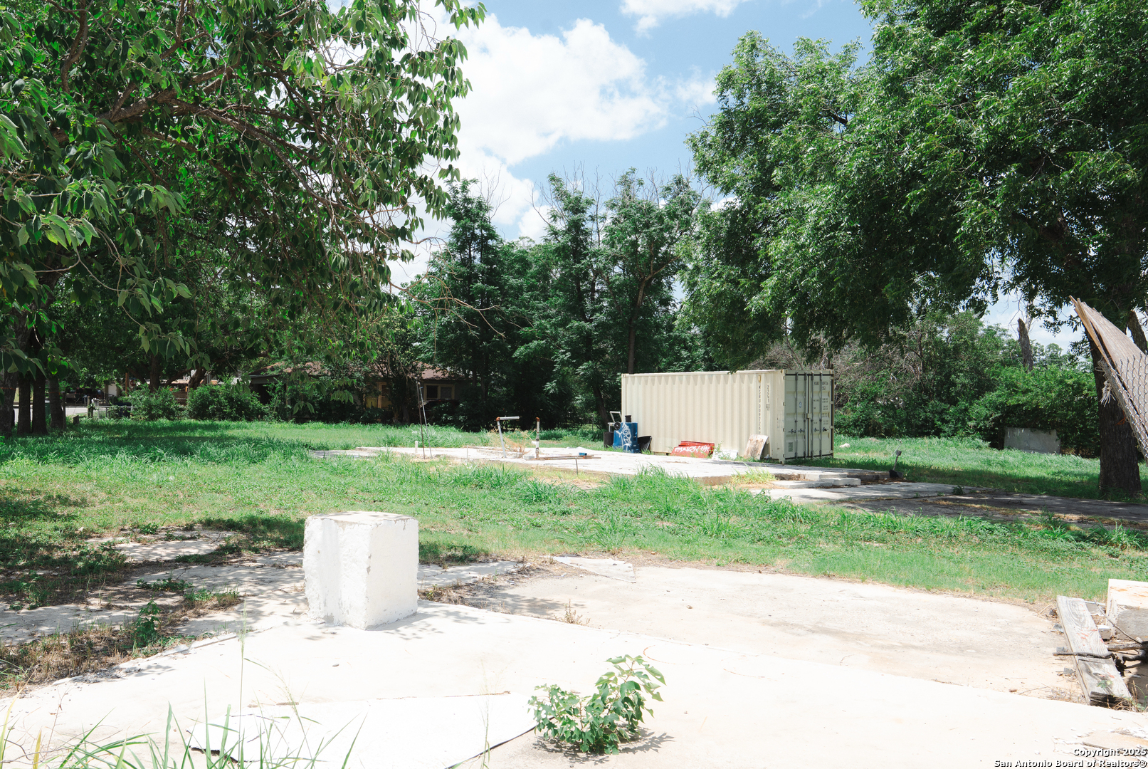 3035 Roosevelt San Antonio TX 78214