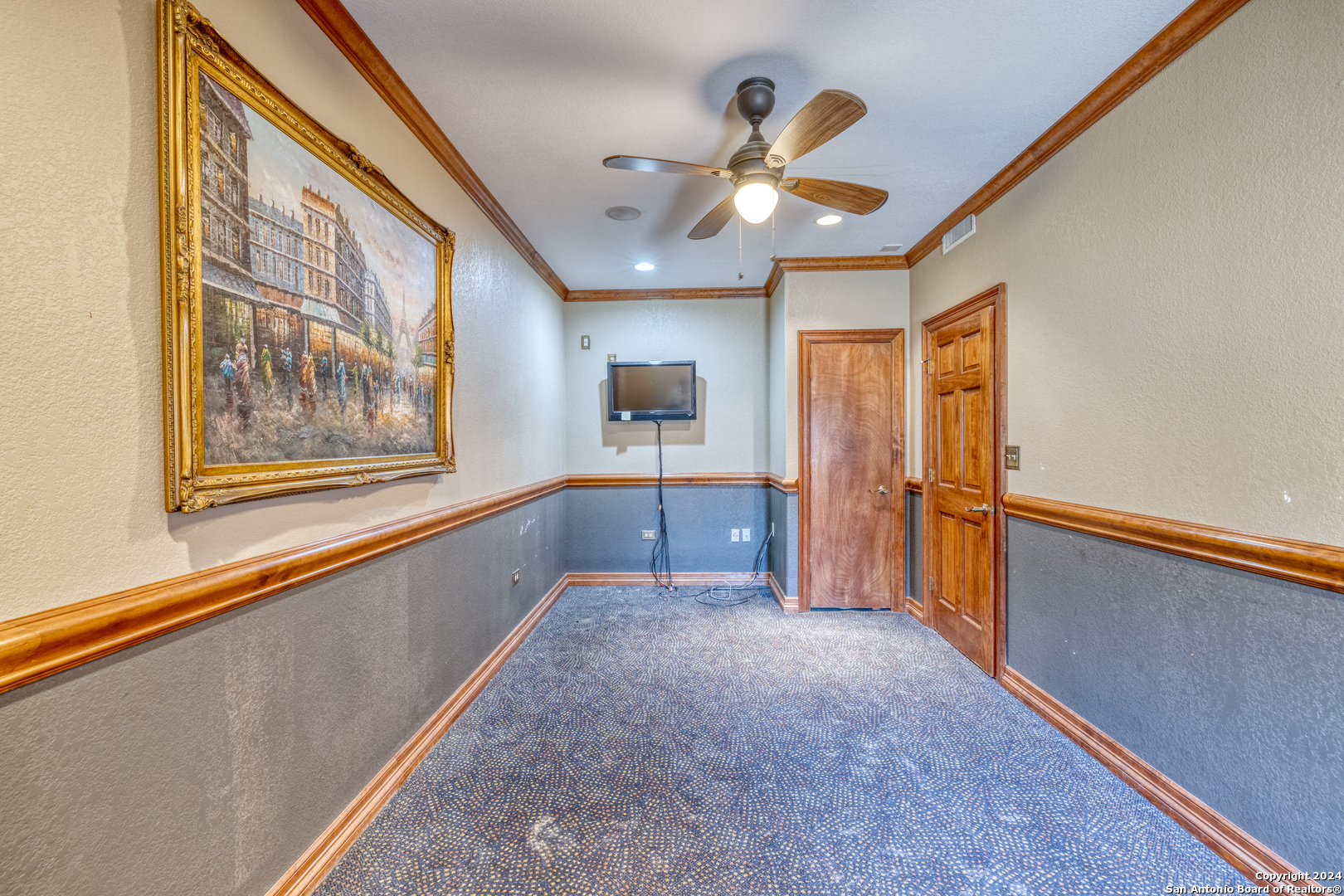 141 E Nopal Street Uvalde TX 78801