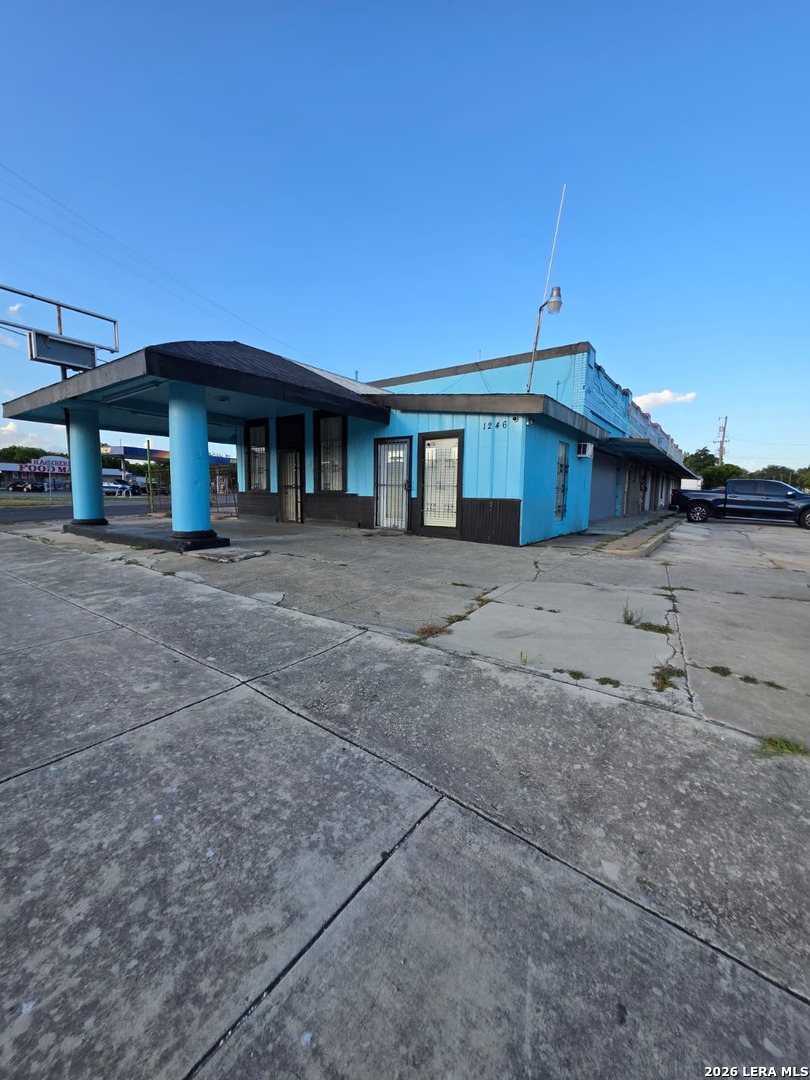 202 Aransas San Antonio TX 78210