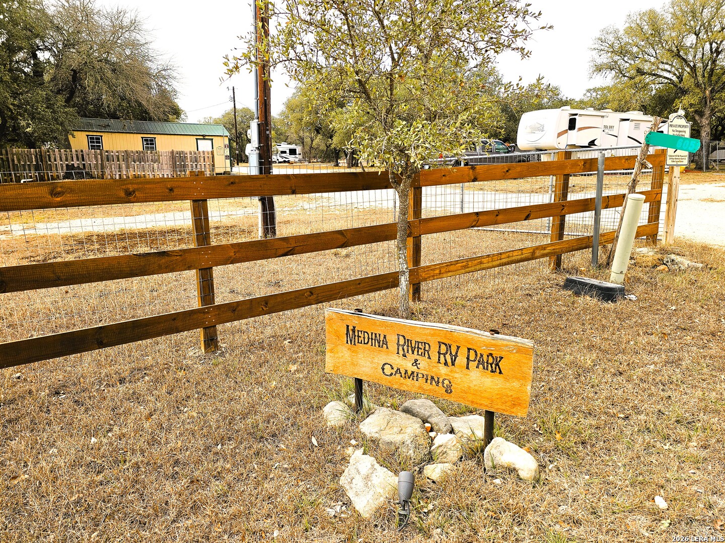 605 Lakeshore Lane Bandera TX 78003