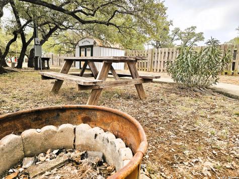 605 Lakeshore Lane Bandera TX 78003