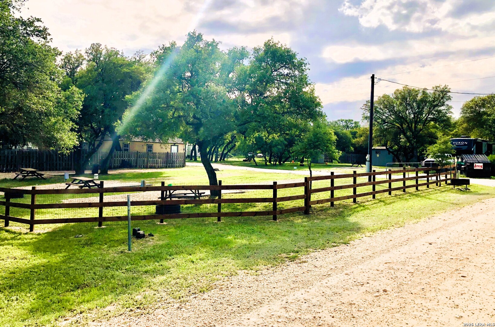 605 Lakeshore Lane Bandera TX 78003