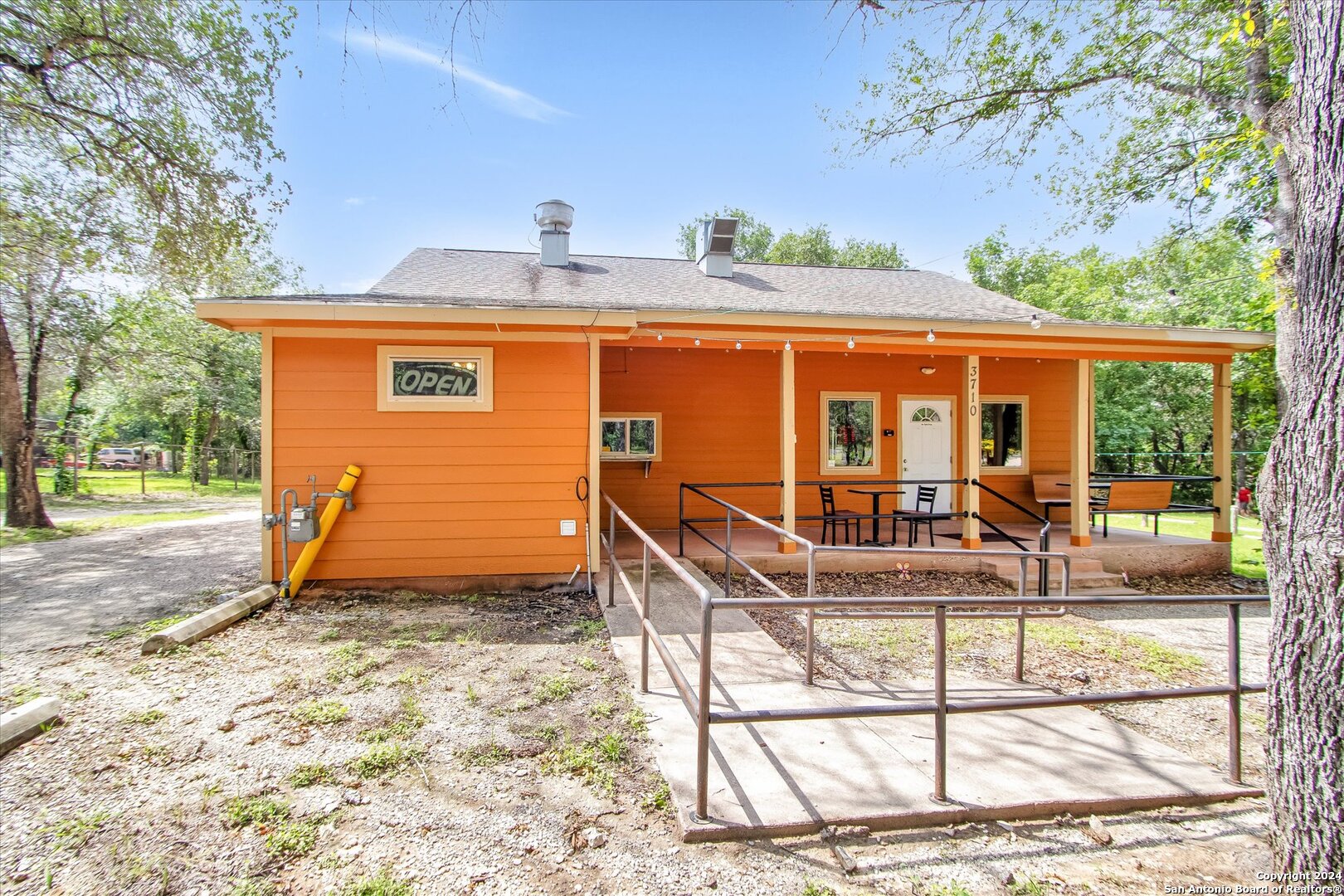 3710 Waterwood Pass Drive Elmendorf TX 78112