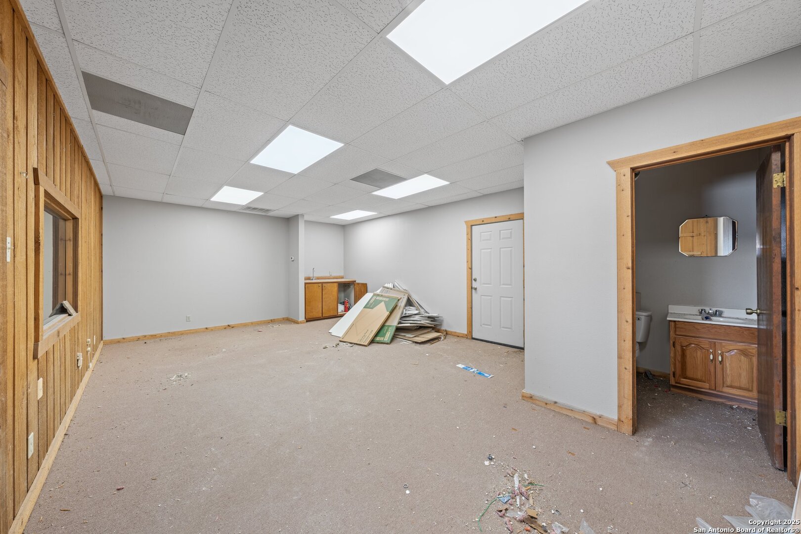 377-b S State Highway 16 Bandera TX 78003