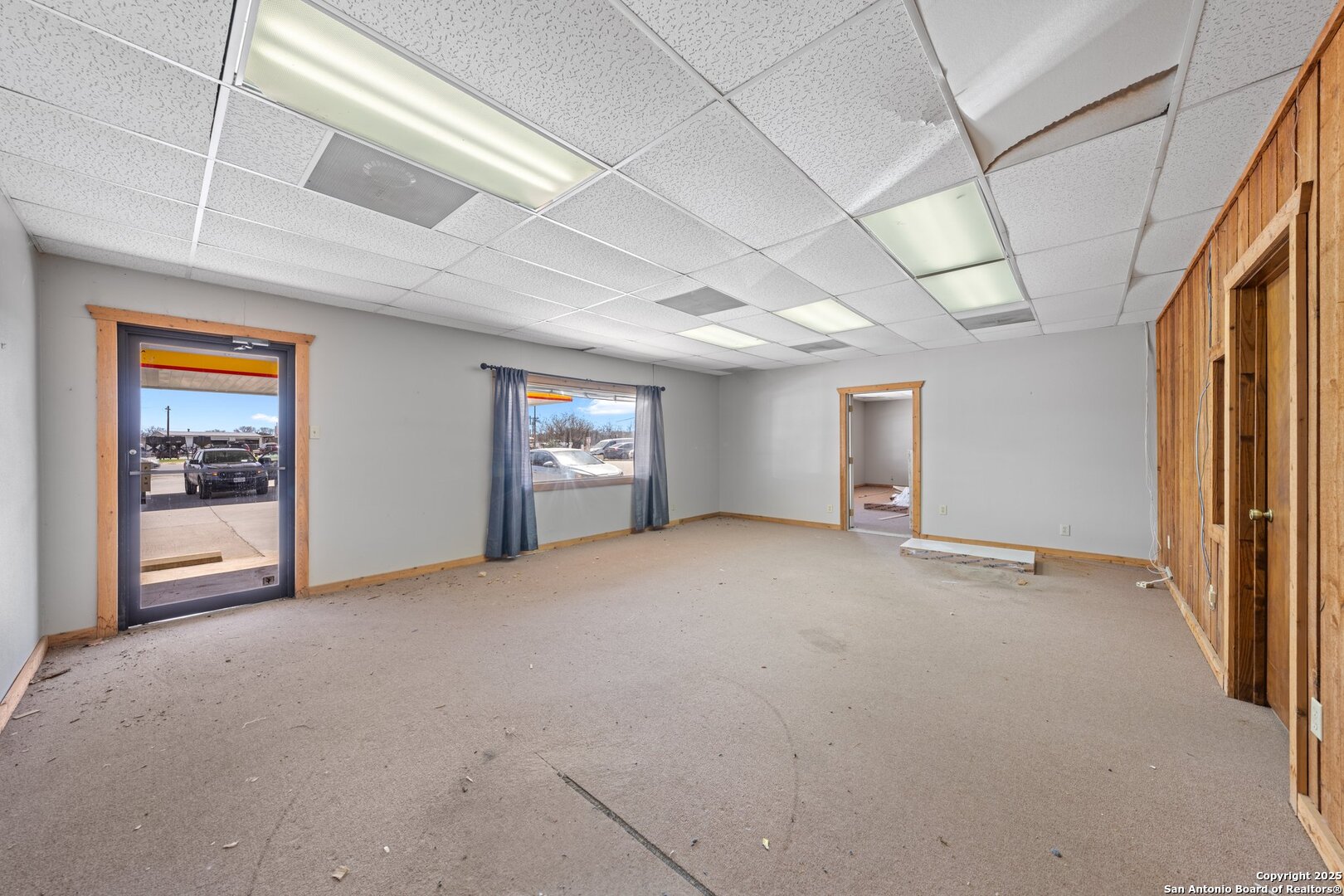 377-b S State Highway 16 Bandera TX 78003