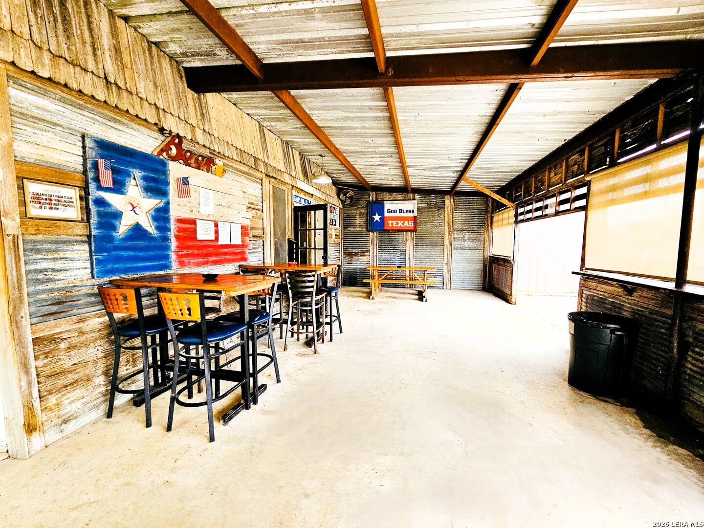 4951 Fm 1283 Pipe Creek TX 78063
