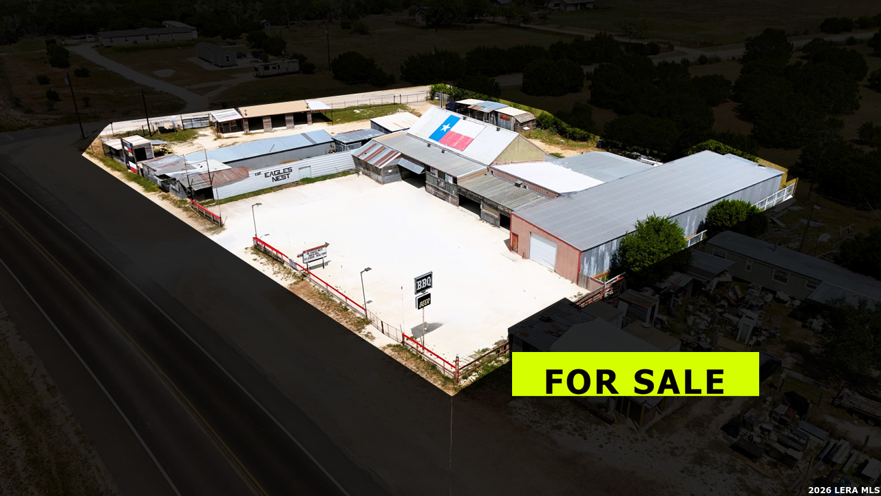 4951 Fm 1283 Pipe Creek TX 78063