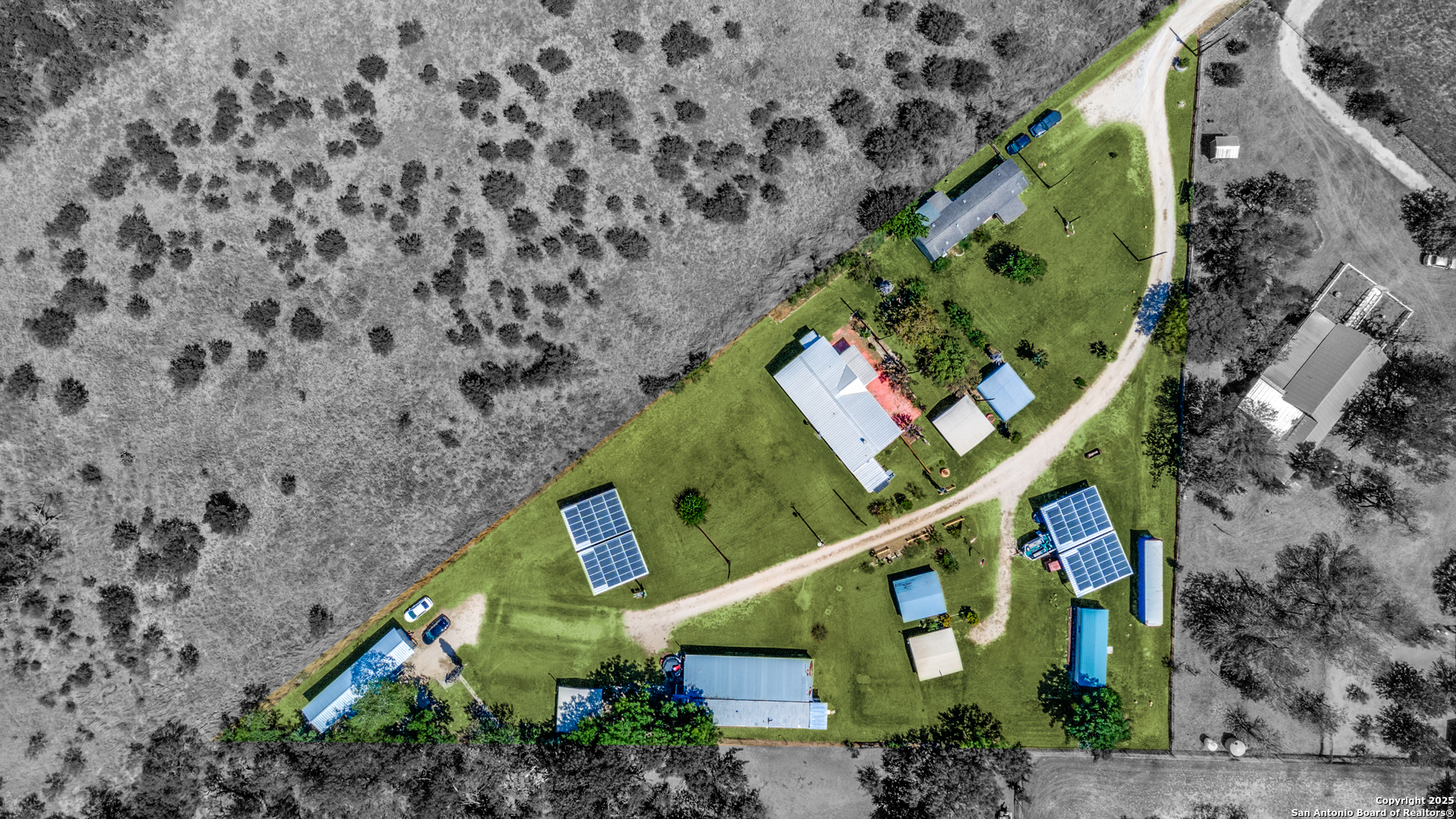 8325 Fm 327 Elmendorf TX 78112