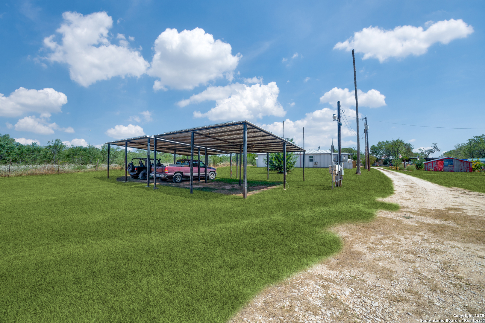 8325 Fm 327 Elmendorf TX 78112