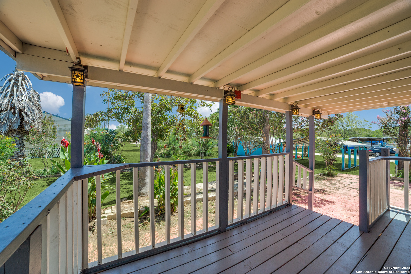 8325 Fm 327 Elmendorf TX 78112