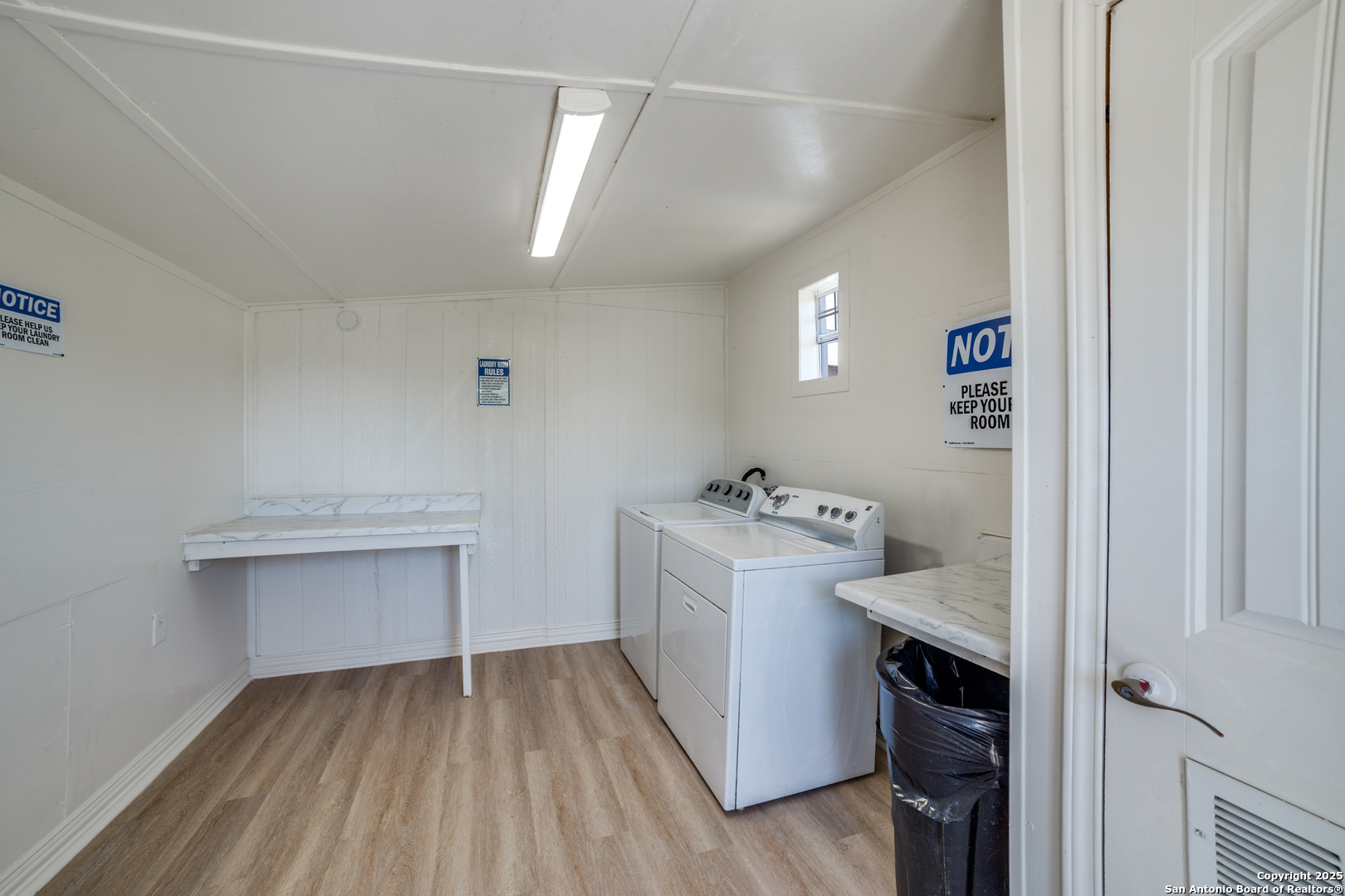 8325 Fm 327 Elmendorf TX 78112