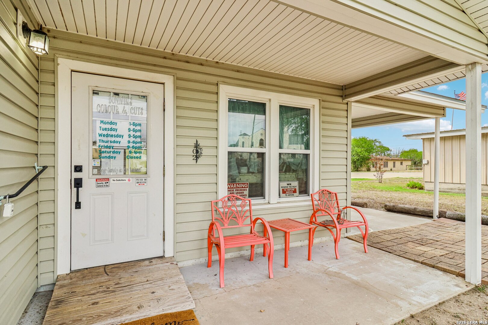 102 Lady Badger Karnes City TX 78118