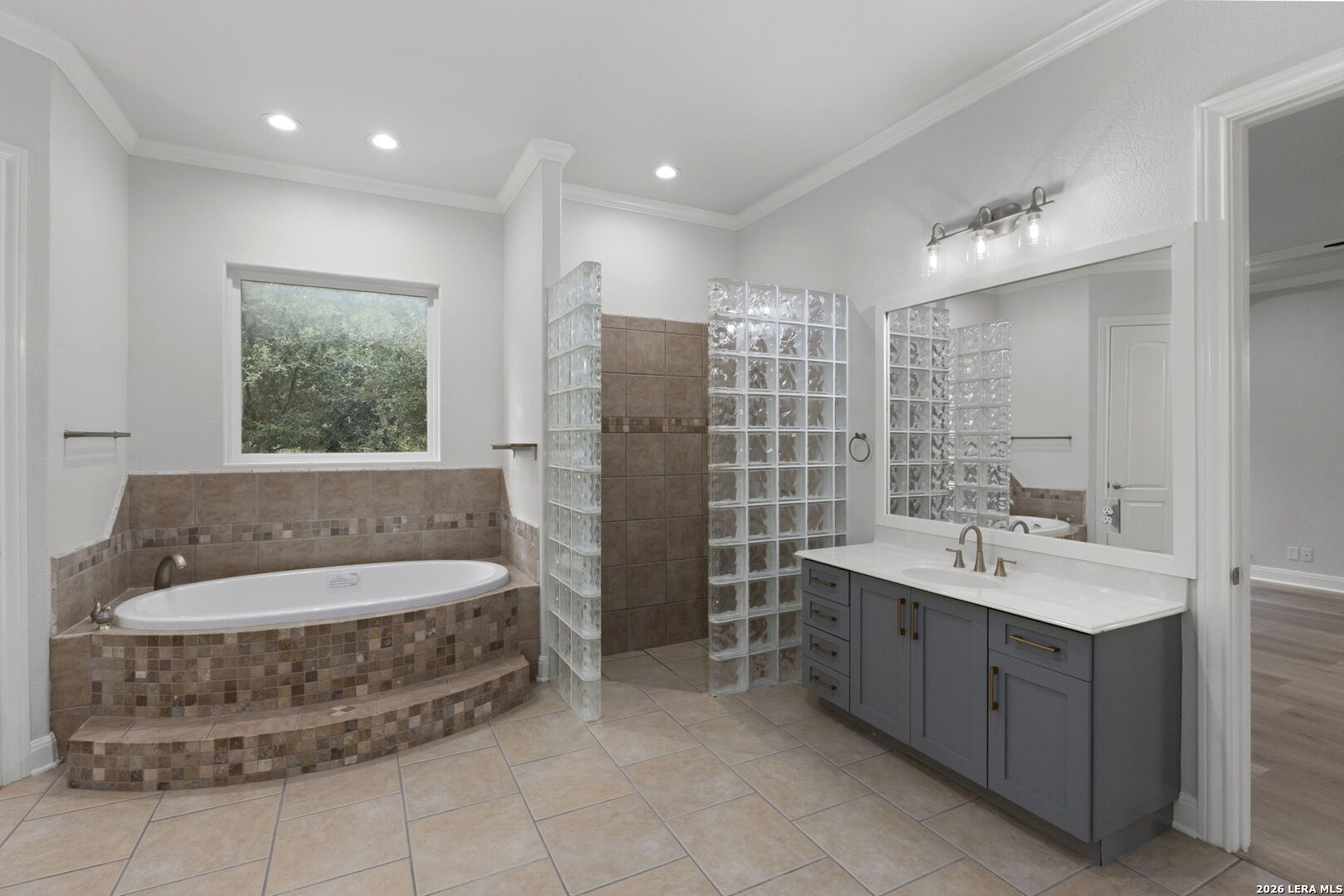 26807 Interstate 10 W Boerne TX 78006