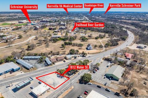 1812 Water Street Kerrville TX 78028