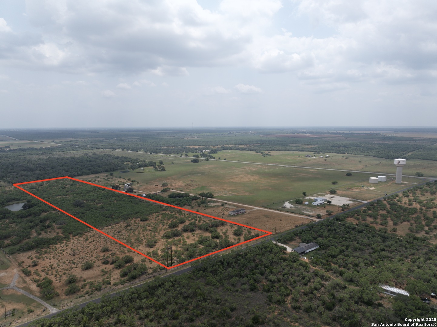12 Ac Cr 307 Jourdanton TX 78026