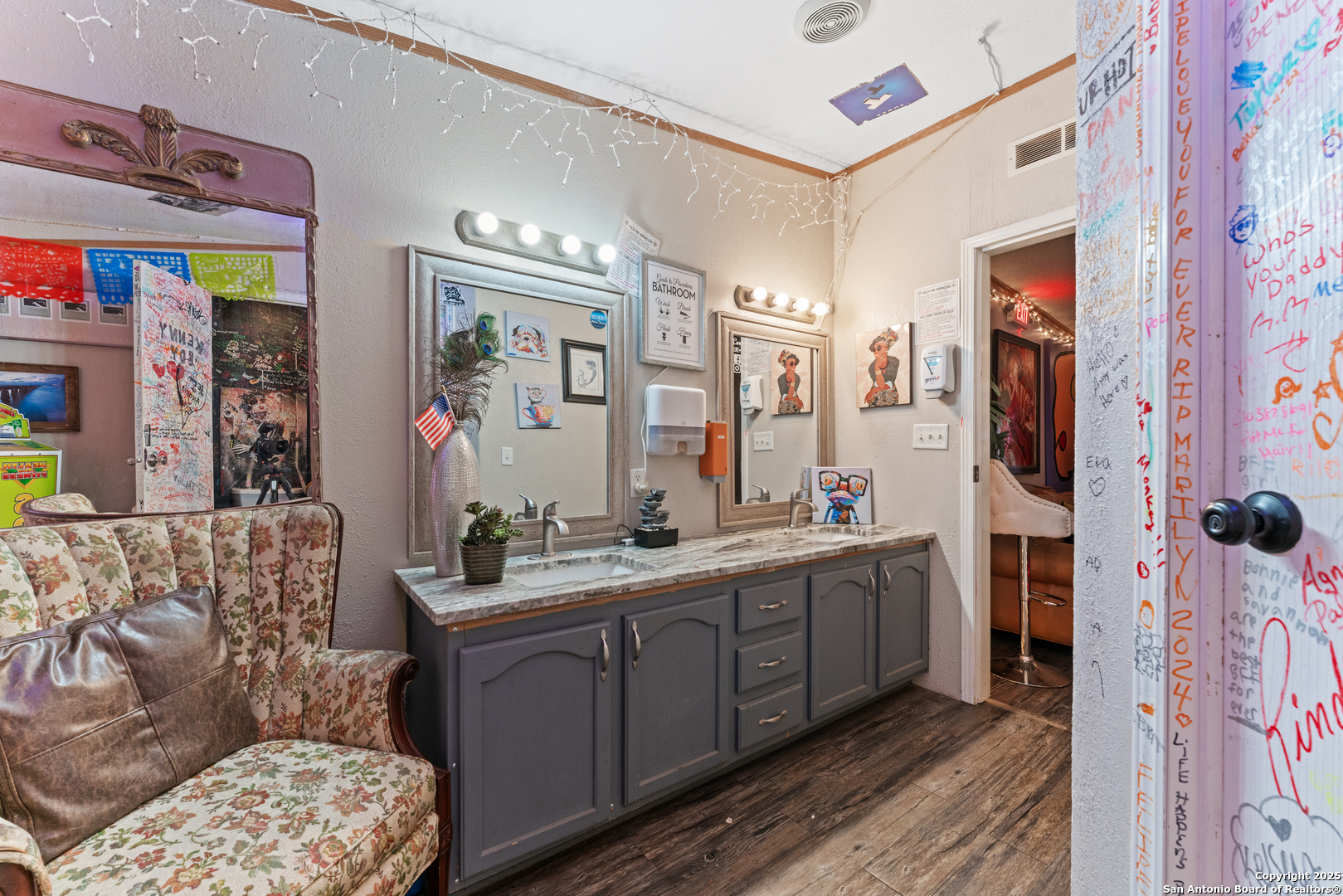 33855 Blanco Bulverde TX 78163