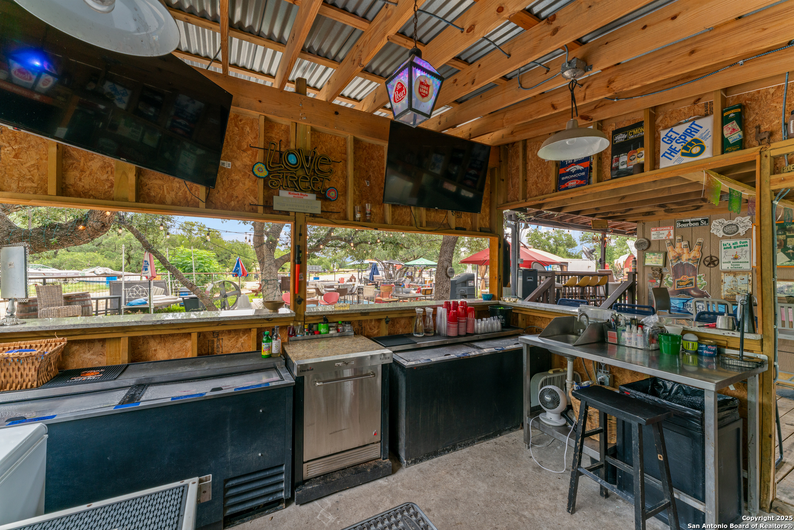 33855 Blanco Bulverde TX 78163