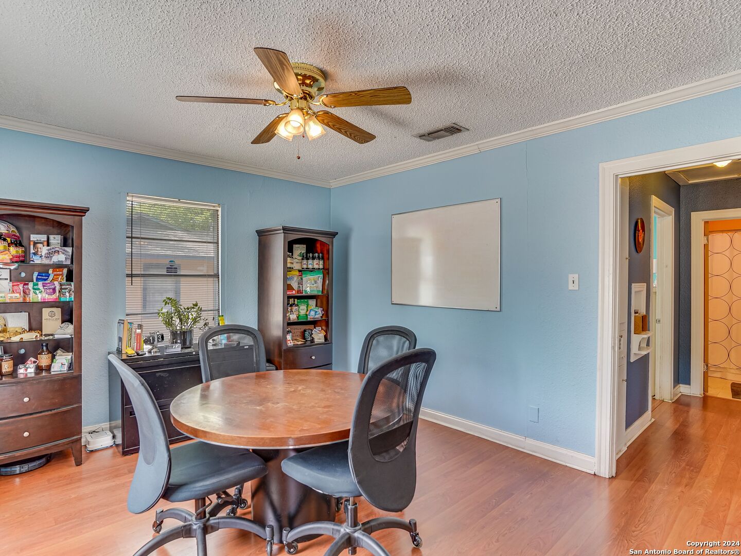 1509 W Koenig Austin TX 78756