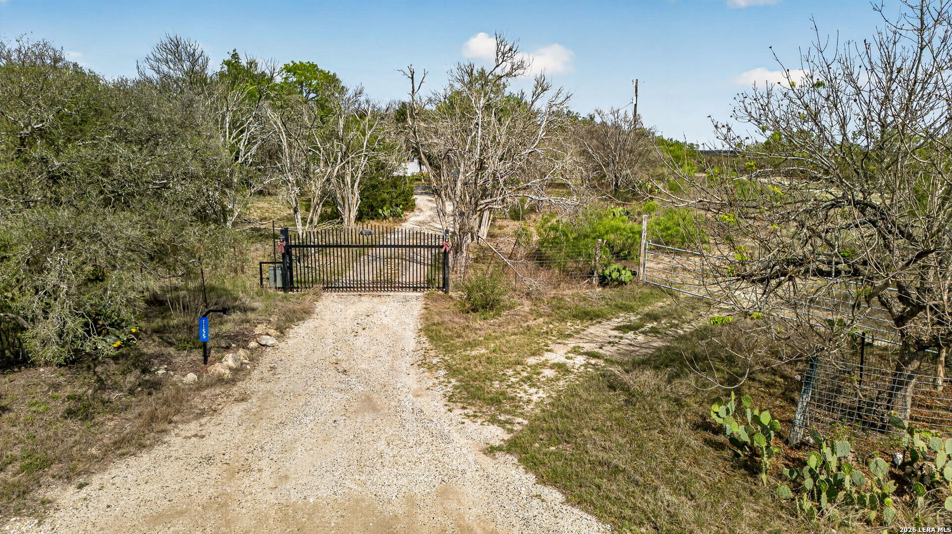 1151 County Road 2615 Rio Medina TX 78066