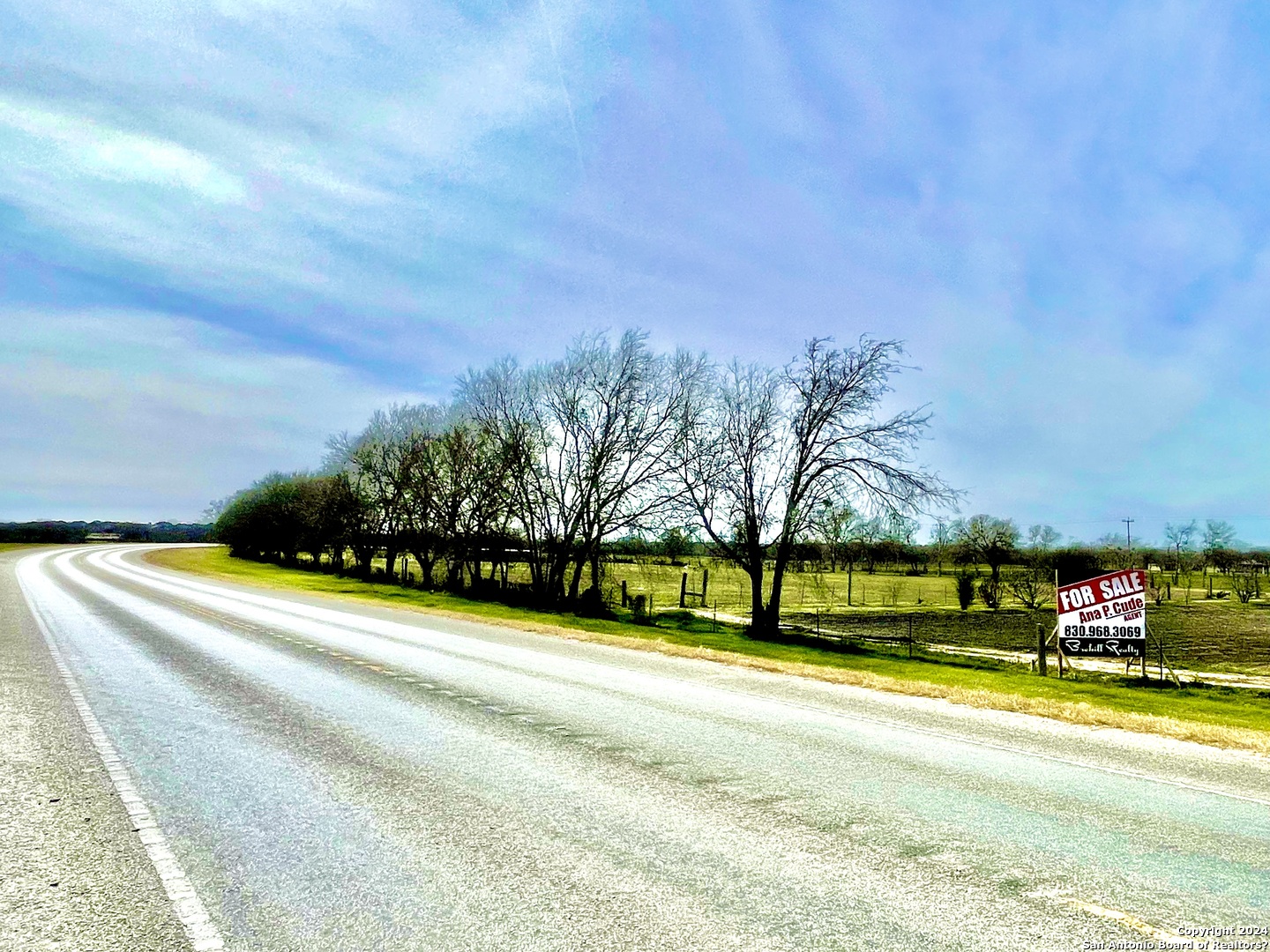 8650 S Loop 1604 E Elmendorf TX 78112