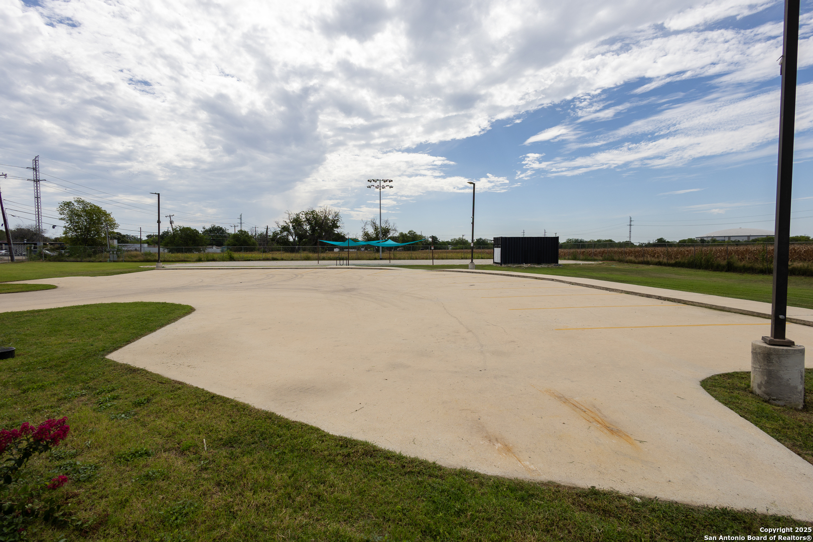 7502 New Laredo San Antonio TX 78211