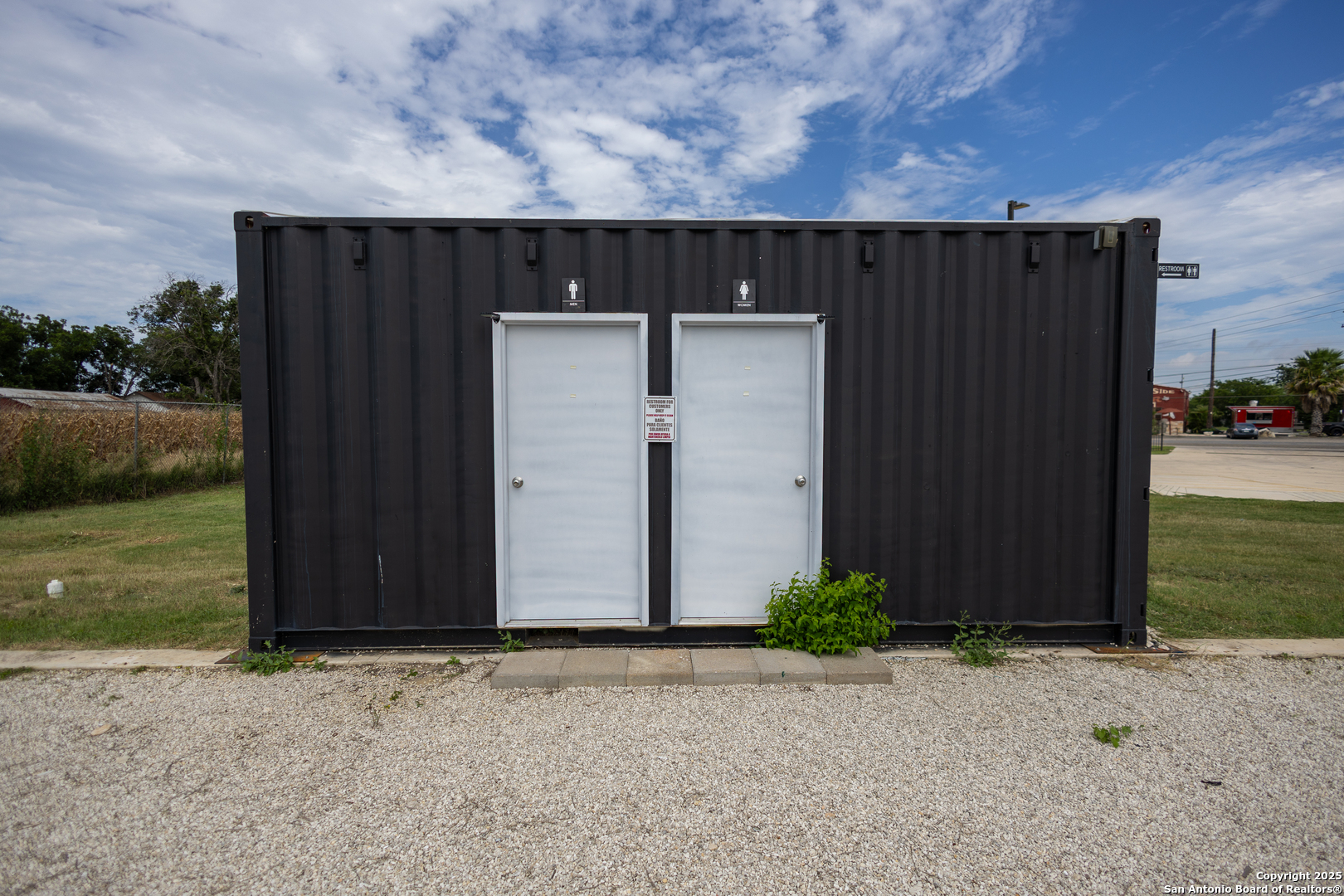 7502 New Laredo San Antonio TX 78211