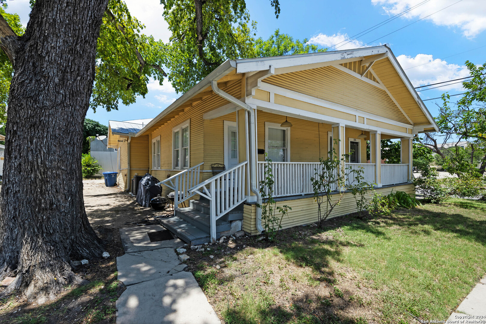 319 E Euclid San Antonio TX 78212