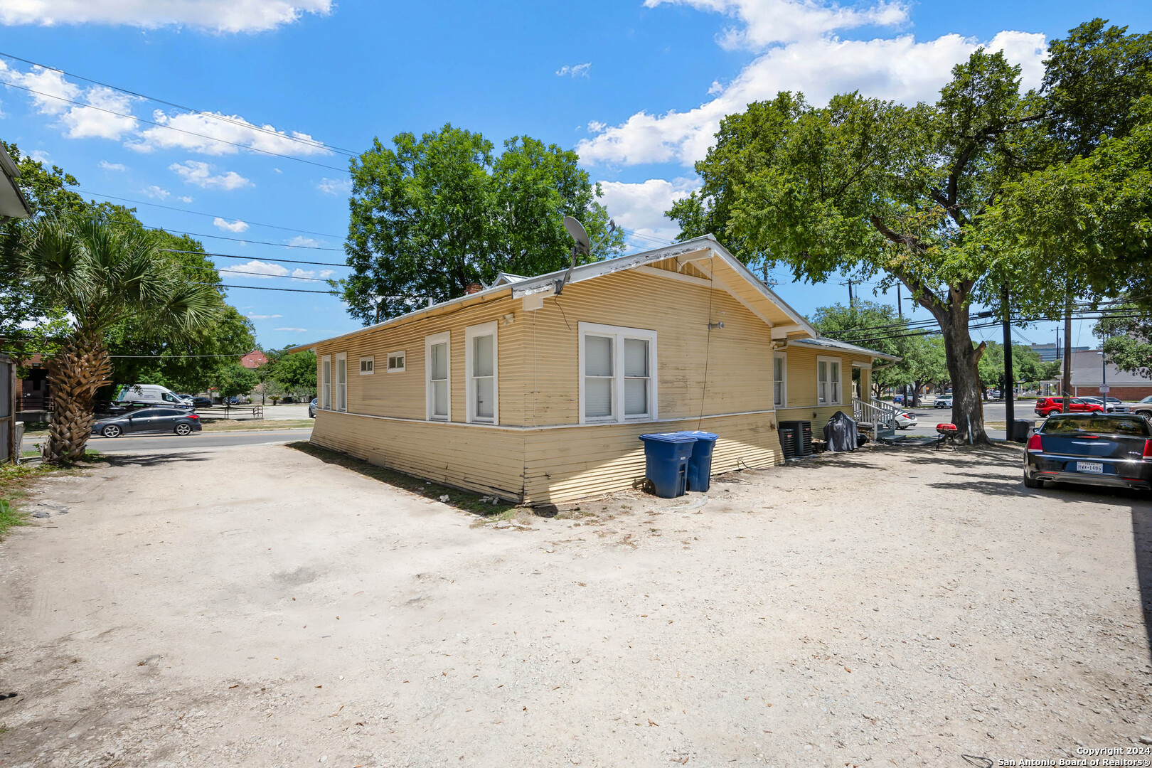 319 E Euclid San Antonio TX 78212