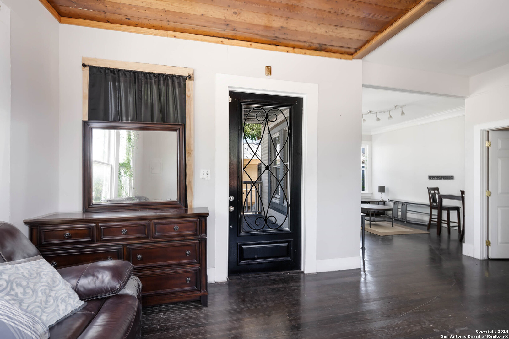 319 E Euclid San Antonio TX 78212