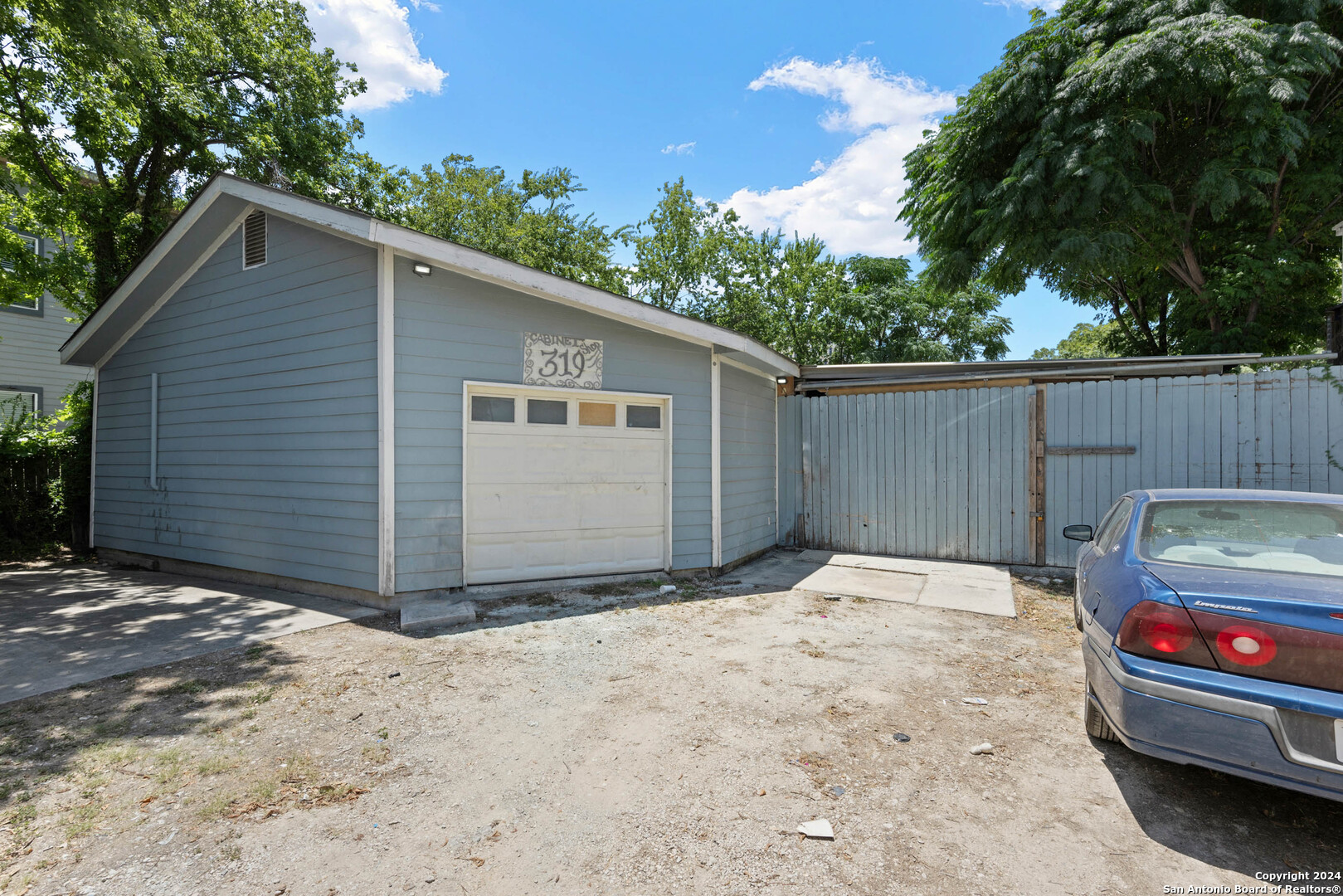 319 E Euclid San Antonio TX 78212