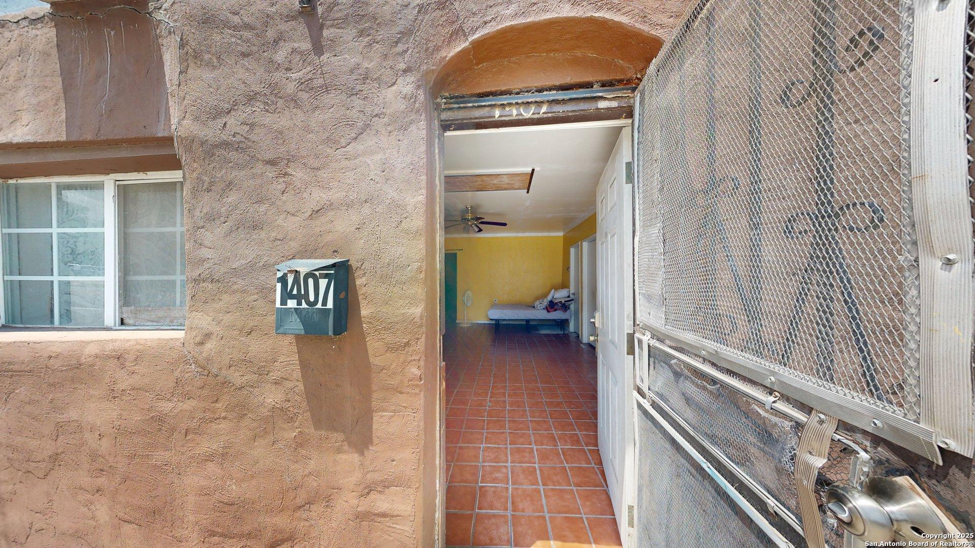 1407 Gevers San Antonio TX 78210