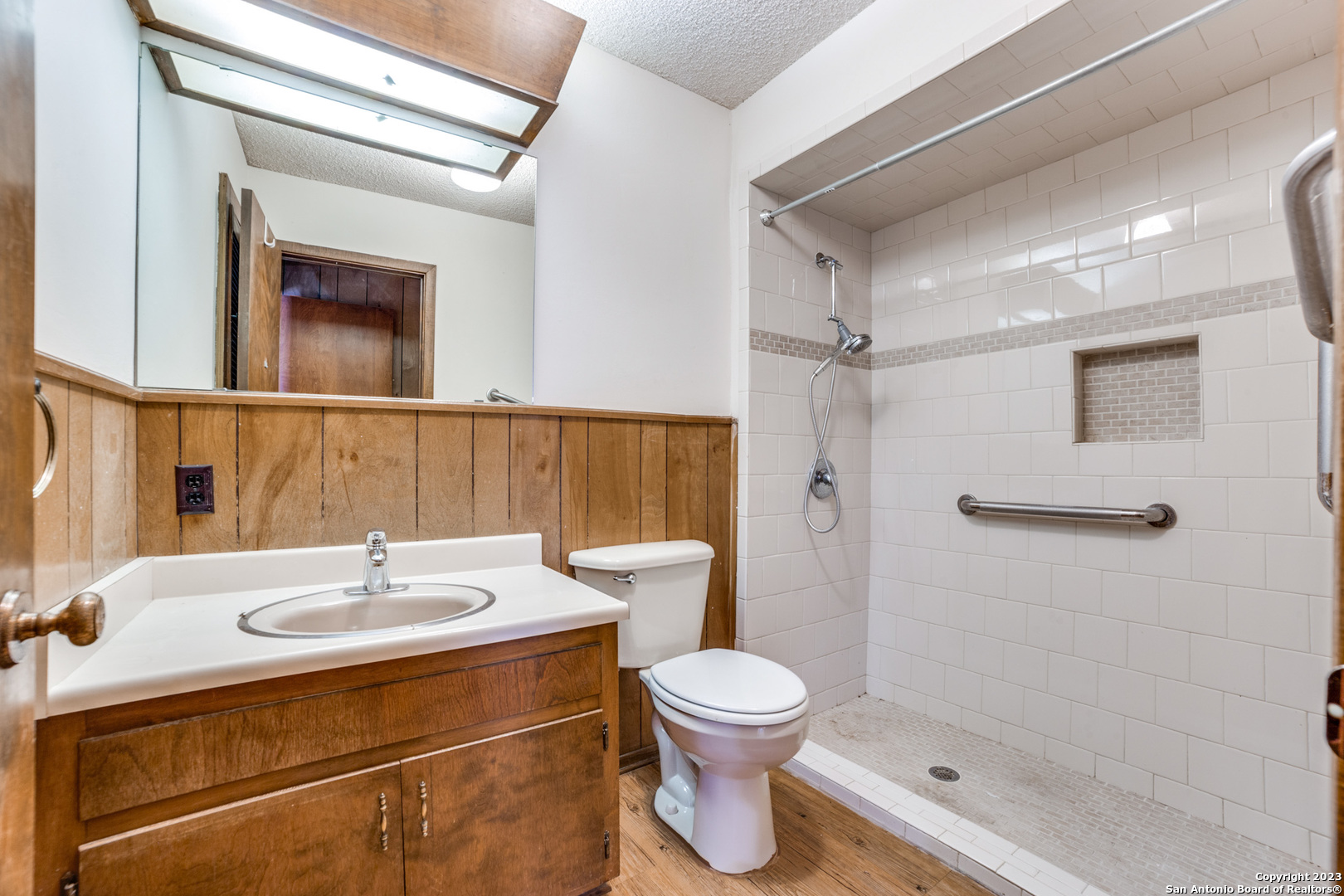 5721 Broadway San Antonio TX 78209