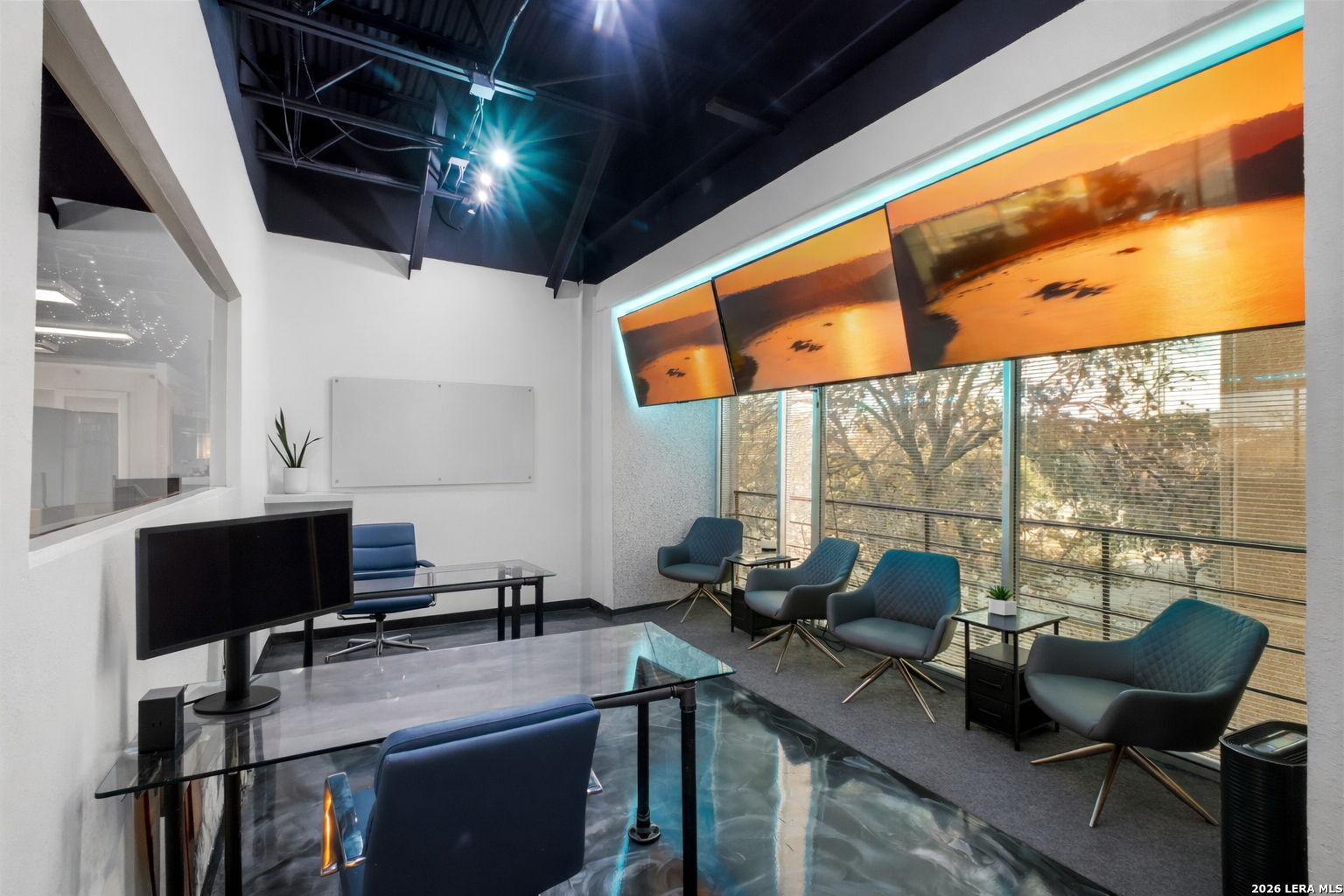 3463 Magic Drive San Antonio TX 78229