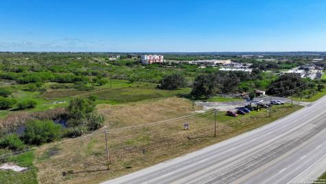 4531 US-181 S Kenedy TX 78119
