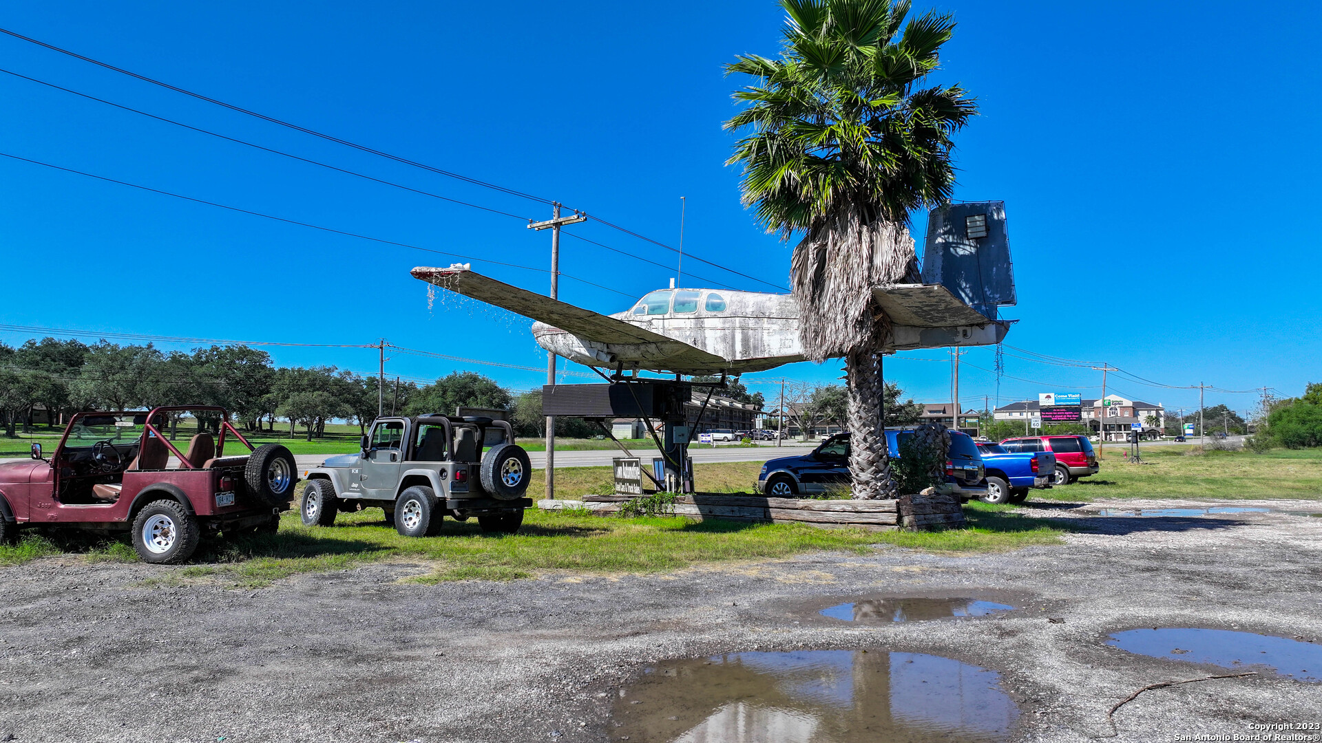 4531 Us-181 S Kenedy TX 78119