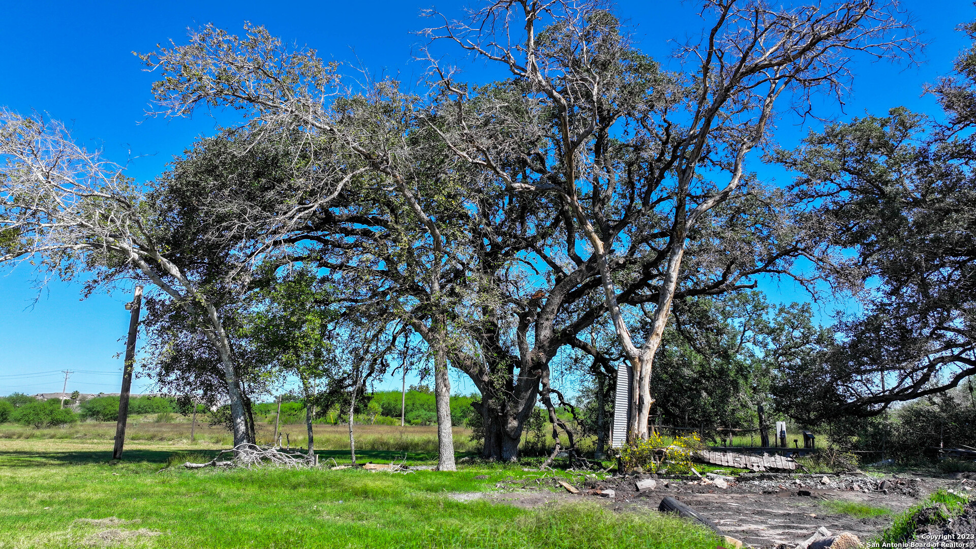 4531 Us-181 S Kenedy TX 78119