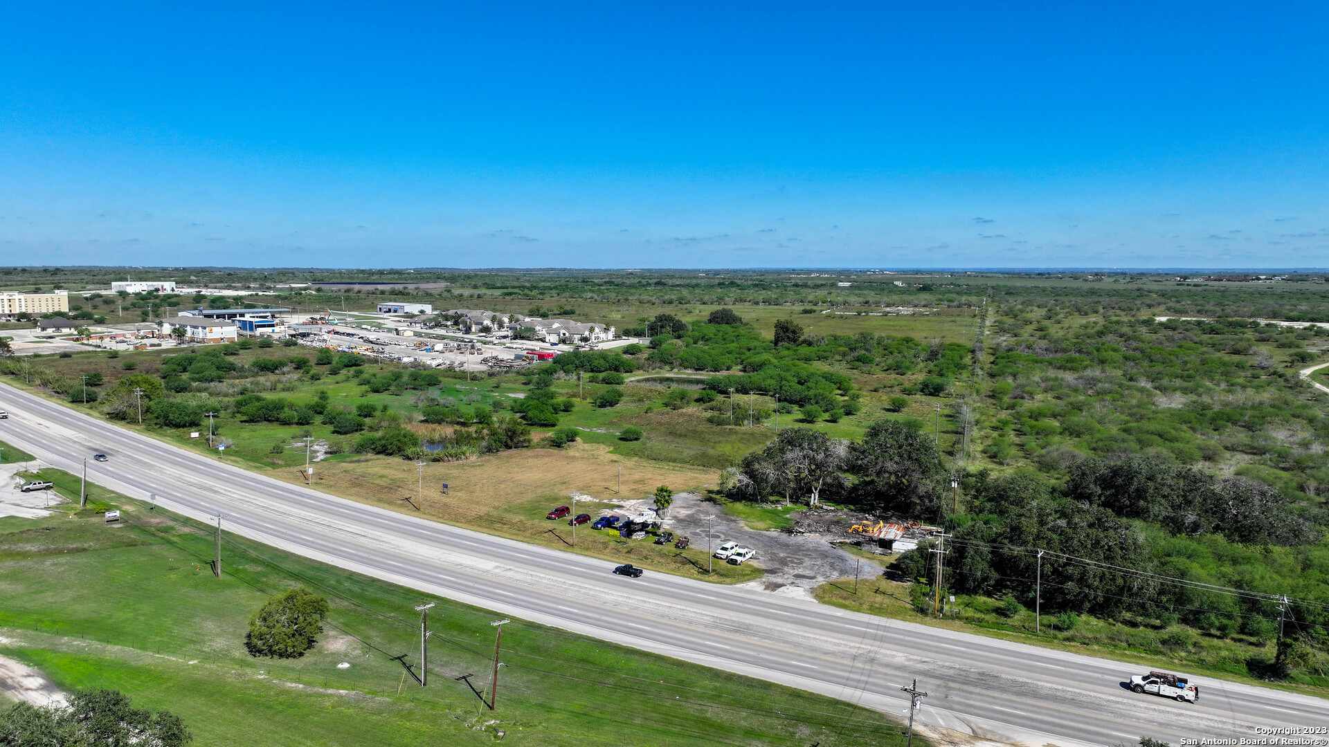 4531 Us-181 S Kenedy TX 78119