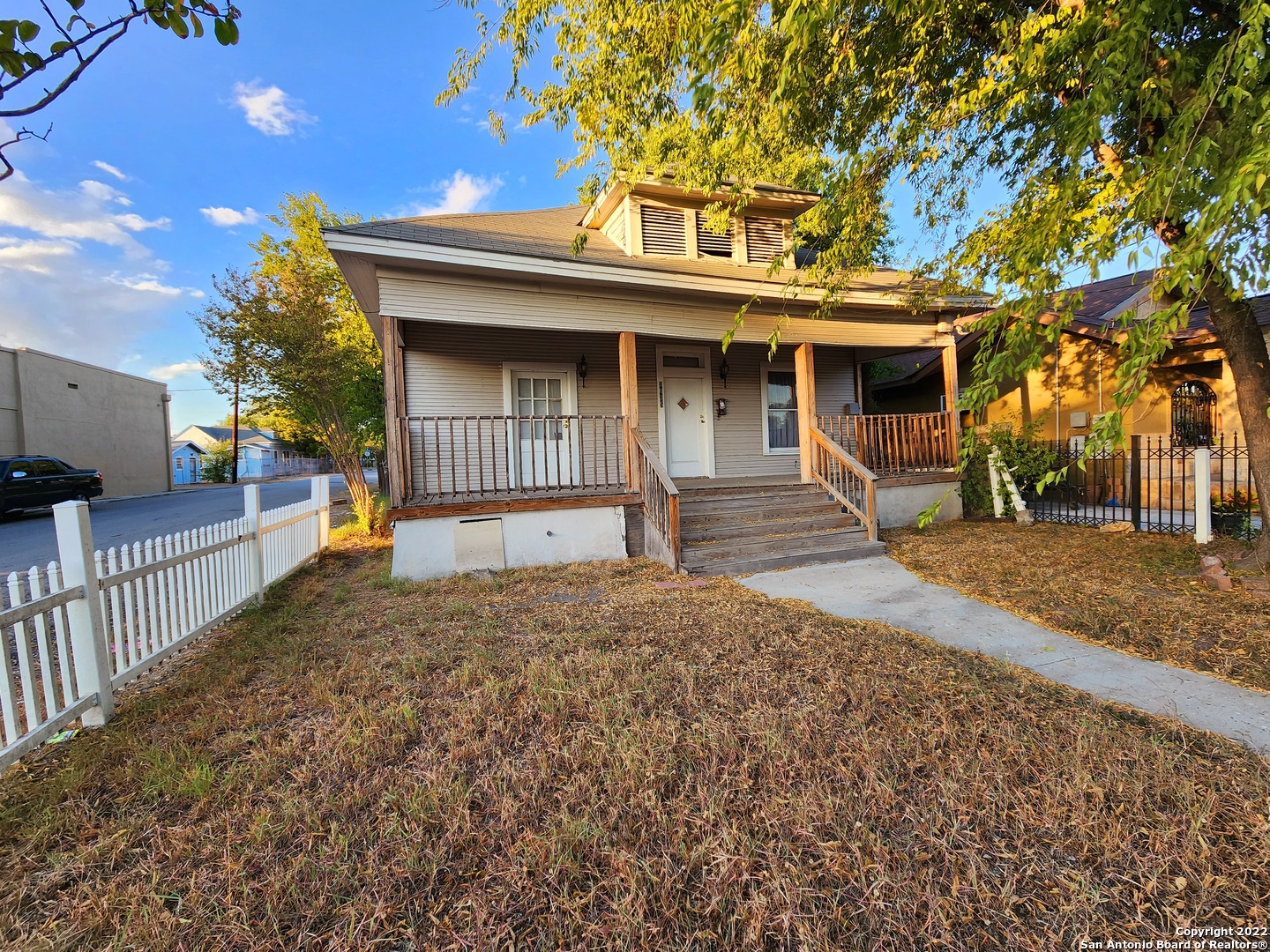 3035 W Commerce Street San Antonio TX 78207
