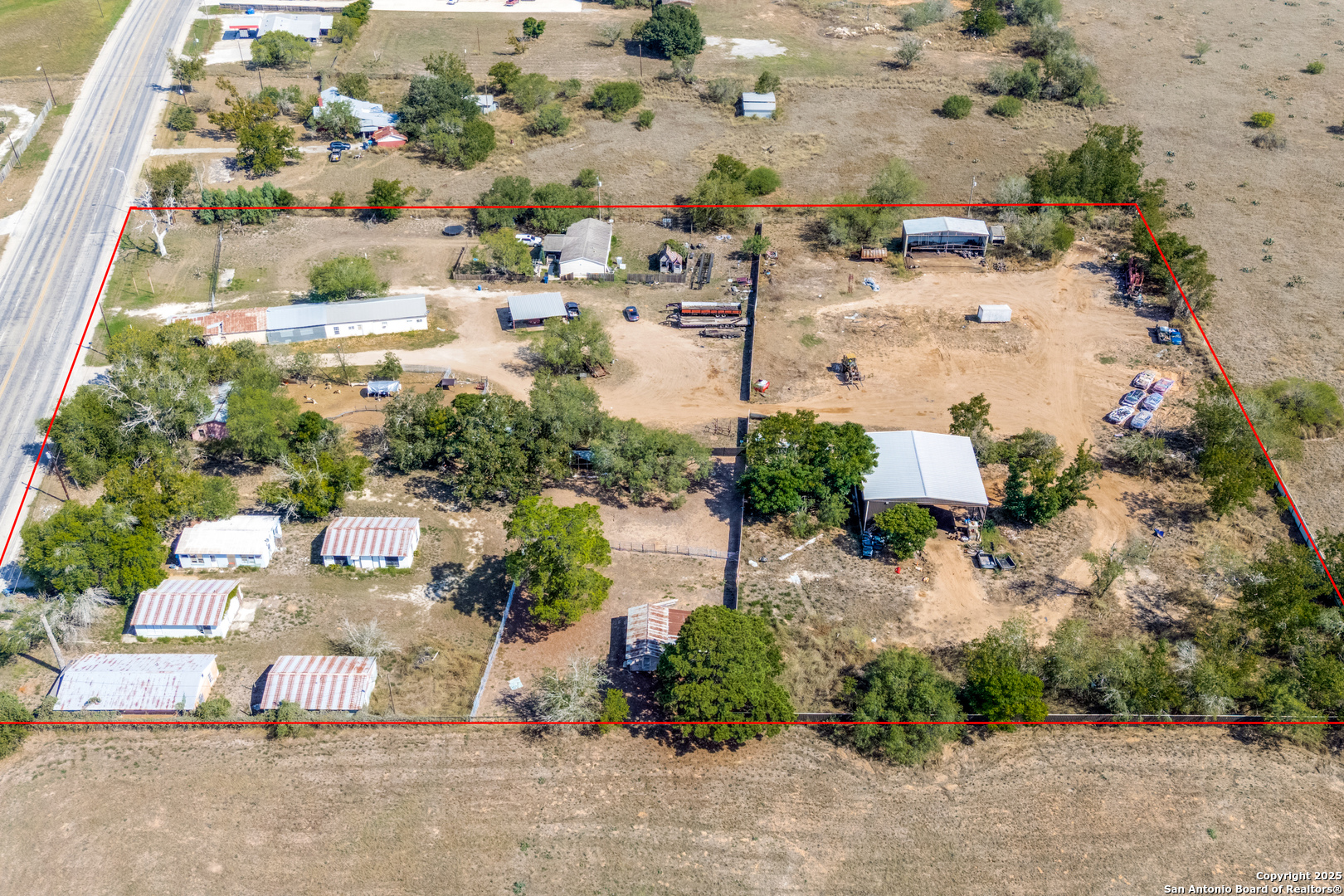 2014 2nd S Pleasanton TX 78064