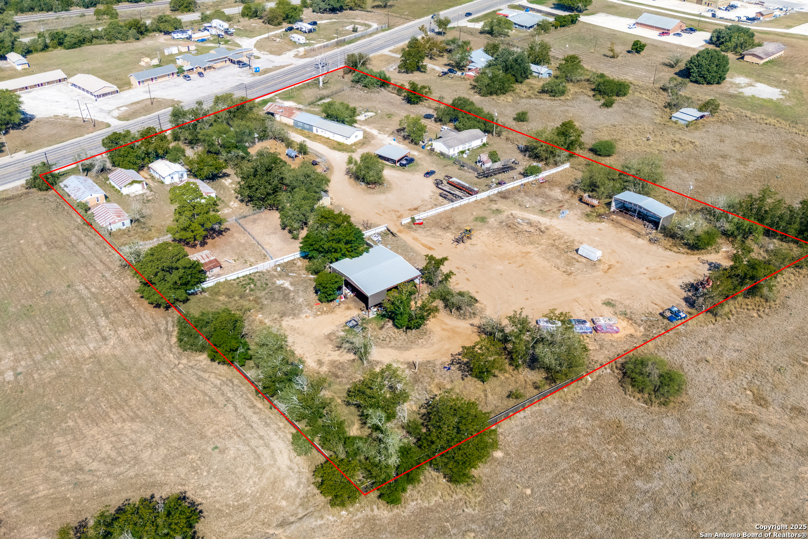 2014 2nd S Pleasanton TX 78064