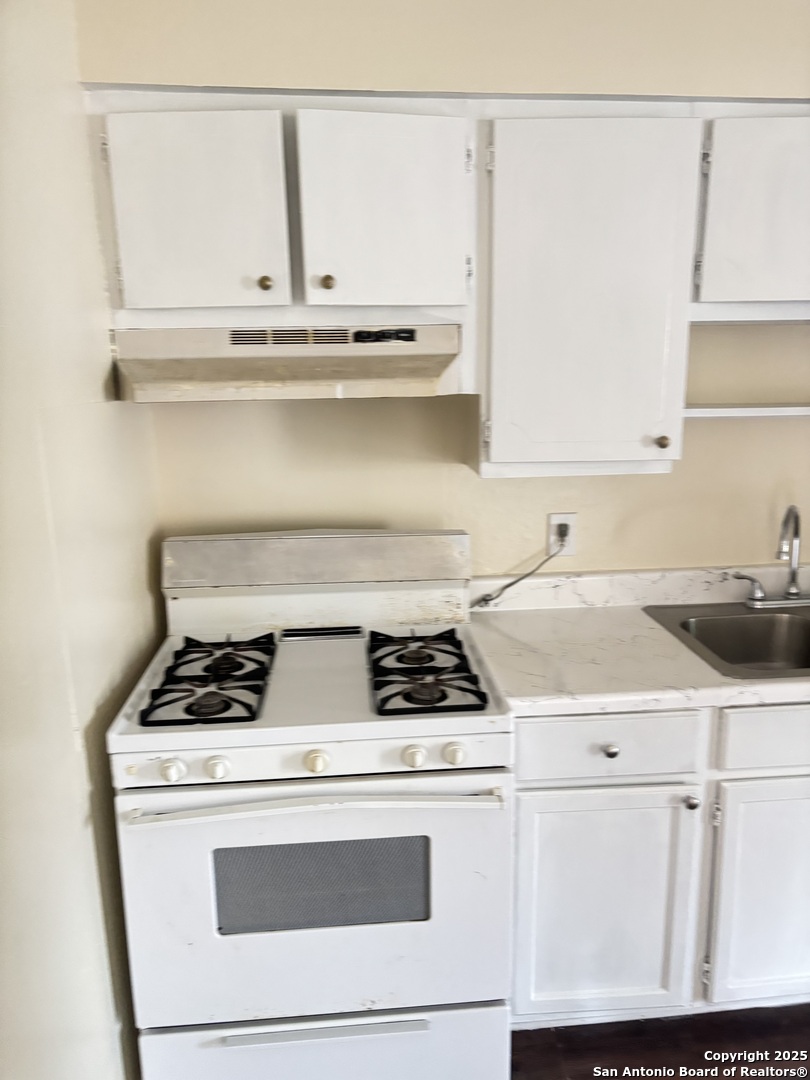 5602 & 5603 Bienville Drive San Antonio TX 78233