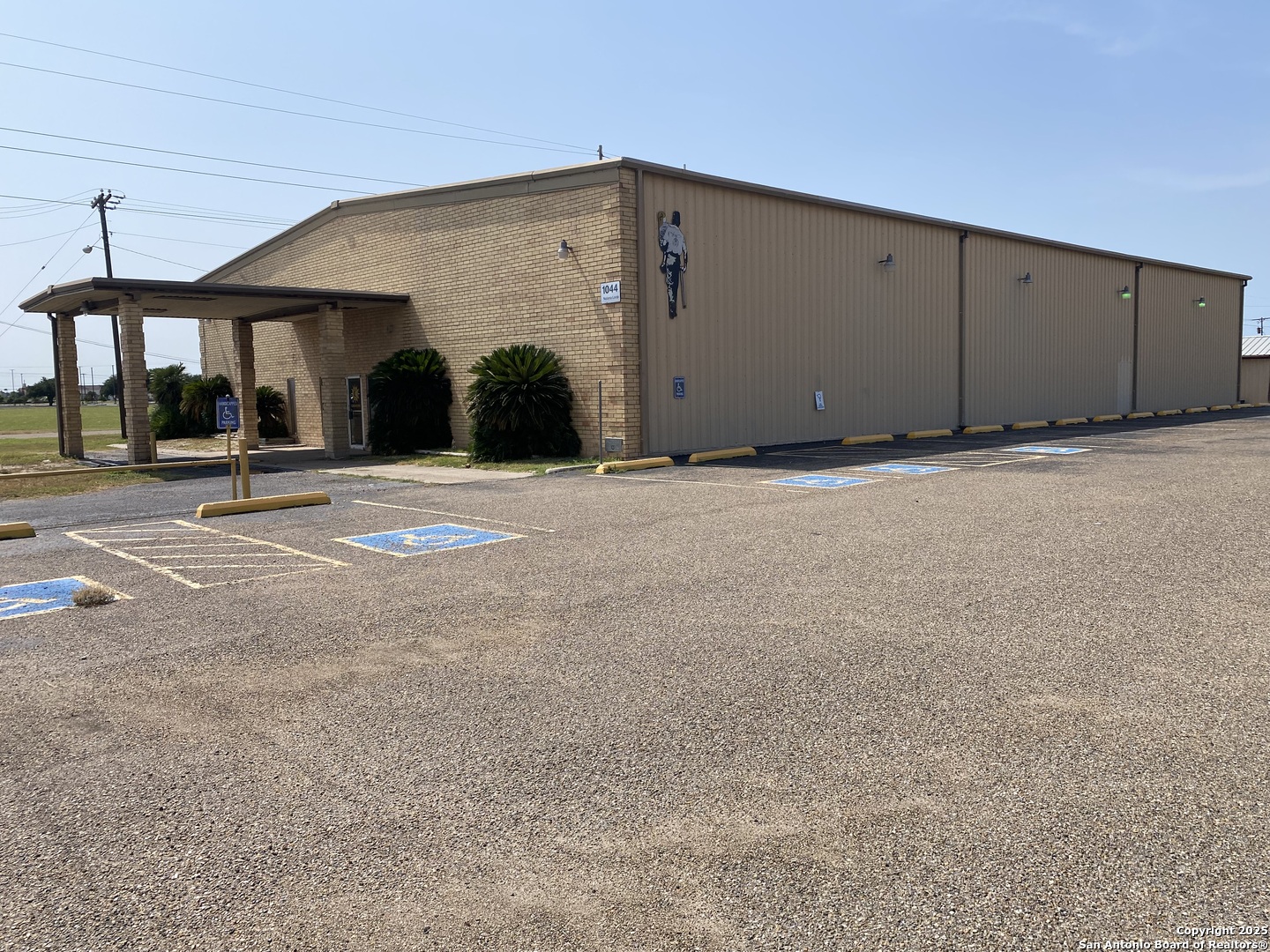 1044 W Nolana Loop Pharr TX 78577