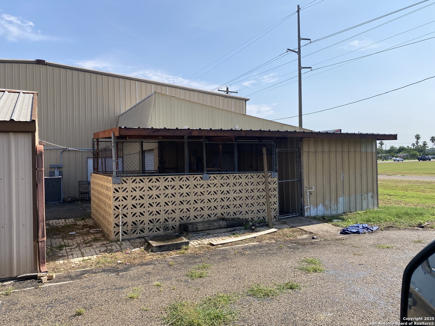 1044 W Nolana Loop Pharr TX 78577