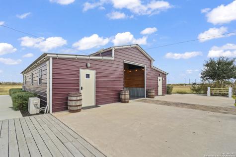 1300 Scull Road San Marcos TX 78666
