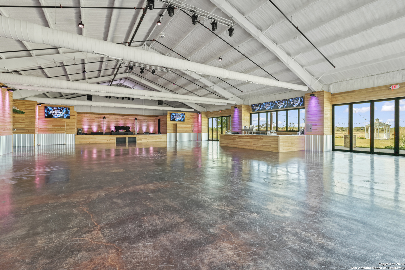 1300 Scull Road San Marcos TX 78666