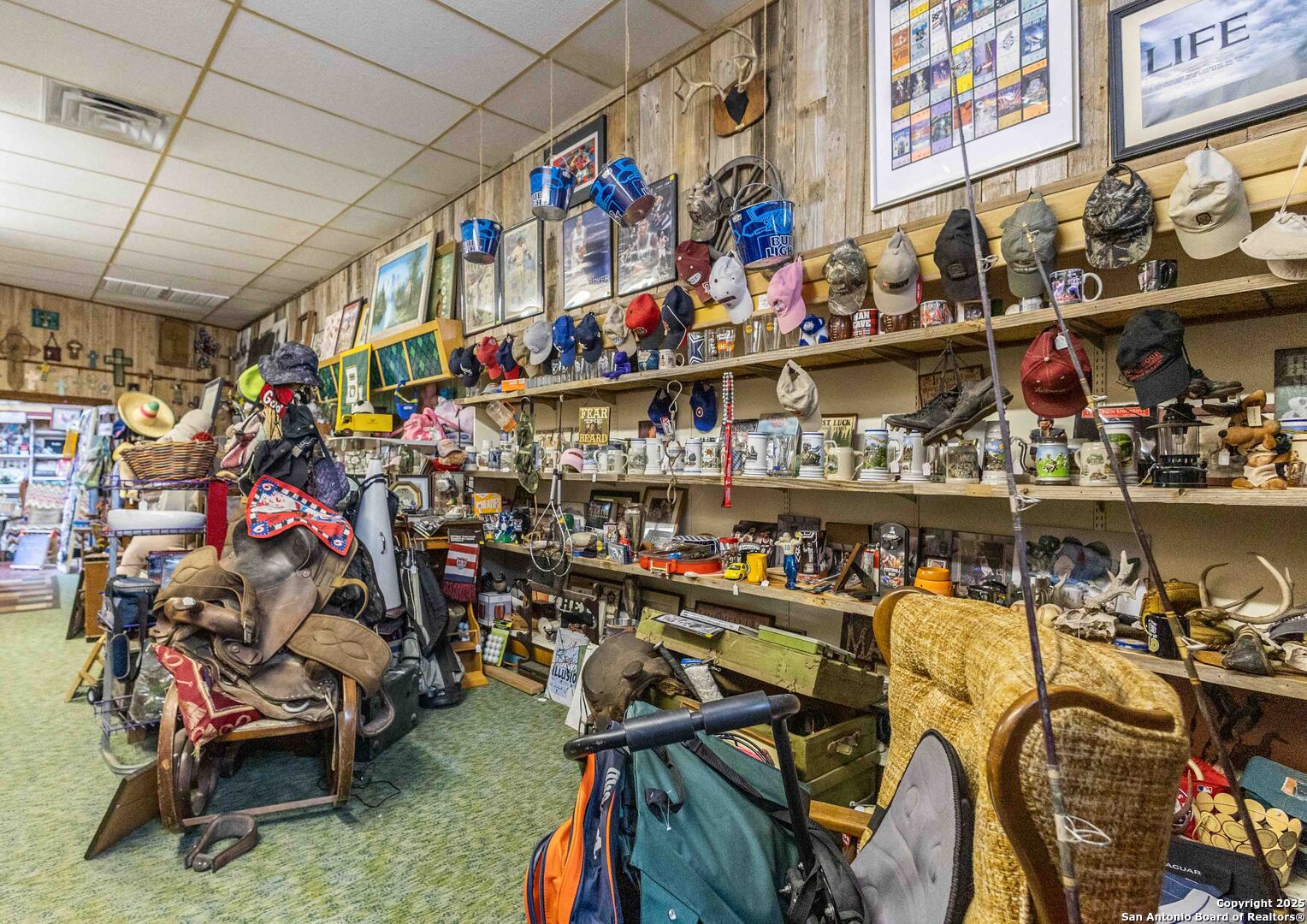 301 Center Street Sabinal TX 78881