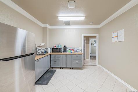 4754 Rakowitz Adkins TX 78101