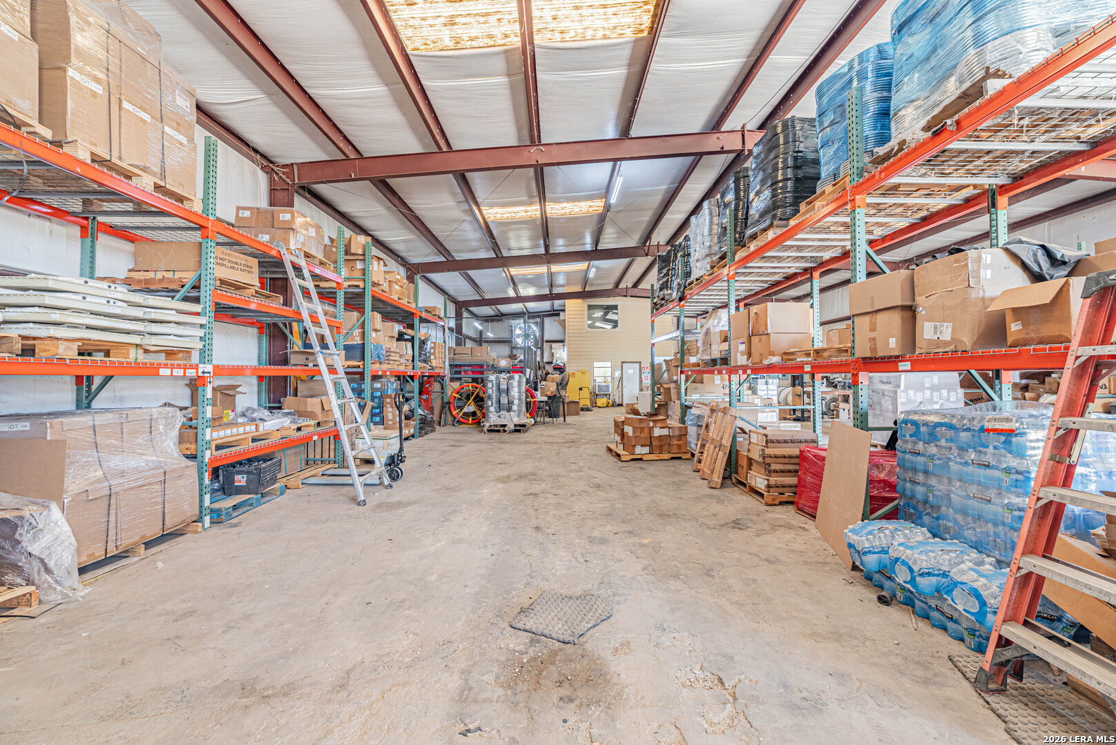 4754 Rakowitz Adkins TX 78101
