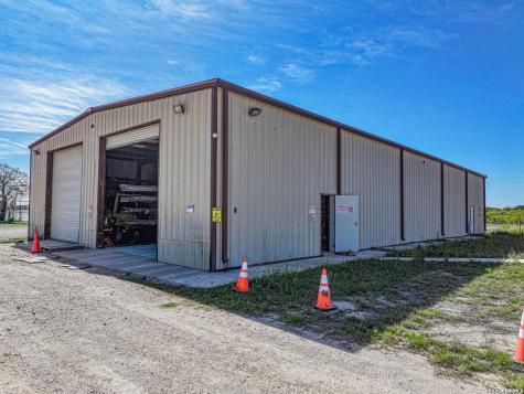 4754 Rakowitz Adkins TX 78101