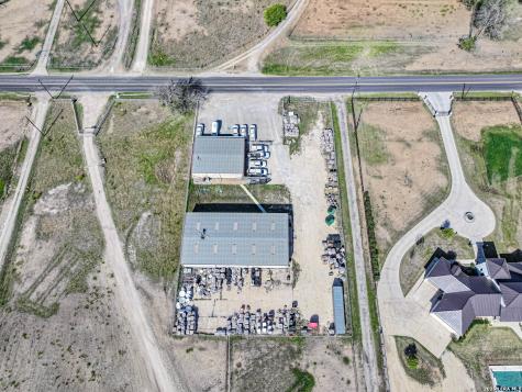 4754 Rakowitz Adkins TX 78101